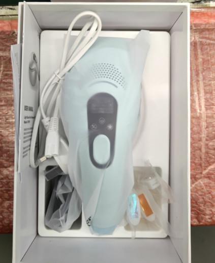Intensos pulsados encienden en casa el modo de trabajo del hielo automático del retiro del pelo para propio uso