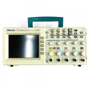Tektronix TDS2024 Oscilloscope 200MHz 4 Channel 2 GS/S Color
