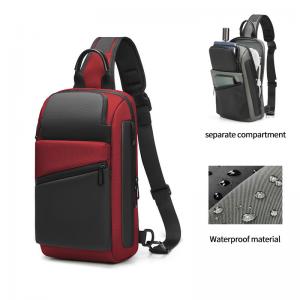 China High Capacity Waterproof Mens Sling Bag Sports Crossbody Bag Wear Resistance supplier