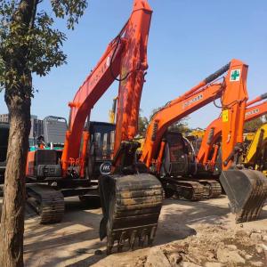 China 12T Hitachi EX120 Excavator Suitable for Various Applications and Projects wholesale