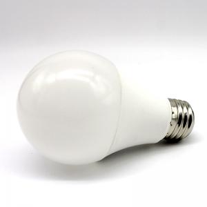 China LED Chip wireless light bulb , wifi controlled lights 14X6.5X6.5 cm Easy Install supplier
