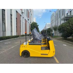 China 7.0 Ton Tow Tractor Electric Seat Driving Three Point Four Wheel Structure supplier