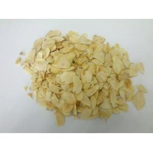 China Reataurant Dehydrated Garlic Flakes / Dried Garlic Chips Whole Part For Cooking supplier