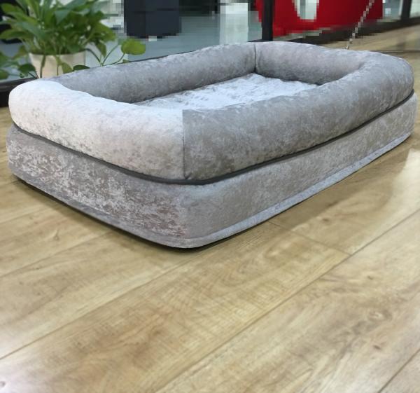 Tissu inférieur 8lbs - 16lbs de mémoire de mousse de traversin de chien de lit de glissement orthopédique non