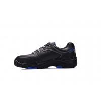China Smooth Leather Upper Composite Safety Shoes Black Mens Low Cut Work Shoes on sale