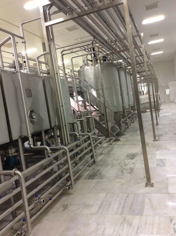 China Linha de produção da bebida do automatismo do alto nível, sistema curto da fase do suco supplier