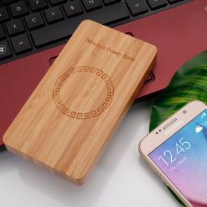 5 - 8mm Transmission Distance Wooden Qi Wireless Charger Ultra - Thin iOS Phone Usage