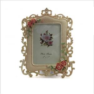 China Rose Flowers Polyresin Standing 6inch Picture Photo Frame supplier