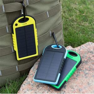 China 2016 Solor Charger 5000mah Portable Waterproof Solar Power Bank Backup Dual USB Powerbank supplier