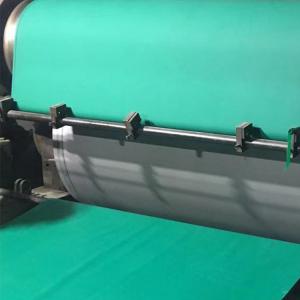 China 緑色ESDテーブルマット 1m x 10m 静止性の低いゴムワークベンチマット wholesale