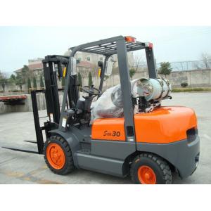 China 500mm Load Center Gasoline LPG Forklift With Operator Type Driver Seat supplier