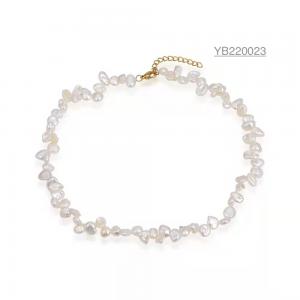 China vintage luxury brand hand chain small faux pearl bracelet Stainless steel bangle supplier