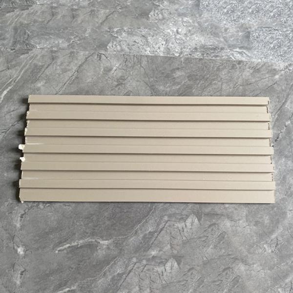 3D tablero decorativo casero que echa a un lado de madera del revestimiento WPC de la pared del grano WPC