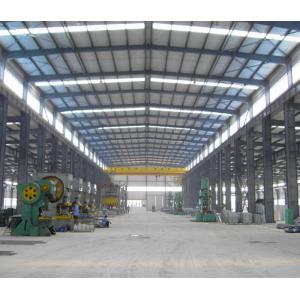 China Profesional good quality prefab light weight low cost steel structure frame steel workshop with crane supplier