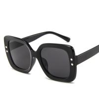China BSCI Oversized Cat Eye Plastic 145MM Gradient Lens Sunglasses on sale