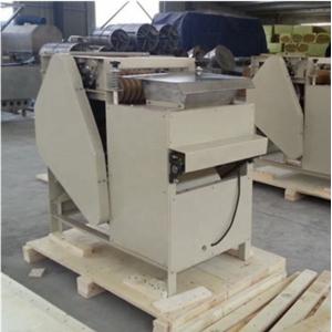 China Rolling Peeling Nut Roasting Machine No Pollution Nut Shelling Machine supplier