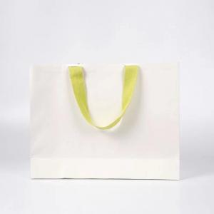 White Varnishing Apparel Paper Bag 190gsm To 350gsm Jewelry Gift Pouches