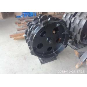600mm Width Excavator Compaction Wheel 900mm Drum Diameter One Bracket Black