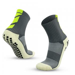 Versatile Flexible Soccer Grip Socks Quick Dry Mens Football Grip Socks