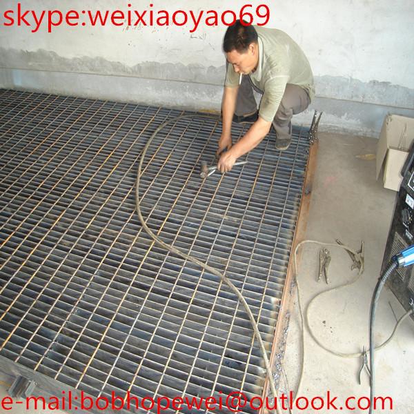 galvanized steel bar grating/galvanised steel mesh flooring/metal grate home