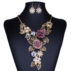 Retro personality exaggerated necklace alloy hollow flower diamond necklace / Necklaces