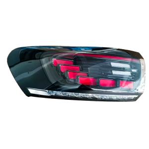 China Luz trasera LED multifunción para Toyota Camry luces traseras DRL conjunto de señal de giro de freno supplier