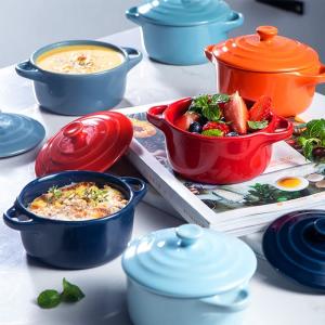 China Anti Scald Baking Ceramic Oven Bowl With Lid Double Ear Multifunctional supplier