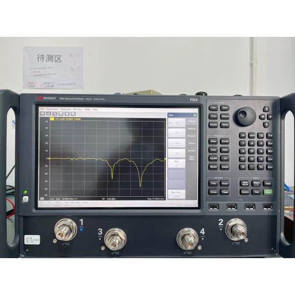 China N5227B Analyseur de réseau PNA Analyseur de réseau vectoriel VNA Agilent Keysight 67 GHz Plage dynamique élevée supplier