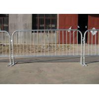 China Galvanized Steel Temporary Crowd Control Barriers Fence White Color on sale