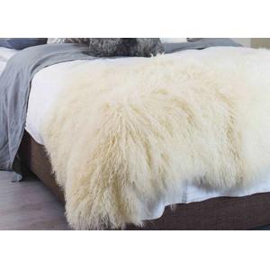China Curly Hair Extra Large Mongolian Sheepskin Rug With Natural Tibet Lamb Skin supplier
