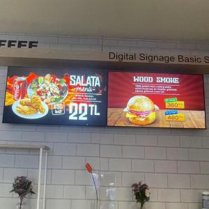 China 32 Inch 43 Inch Wall Mounted Digital Advertising Screen Video Monitor supplier