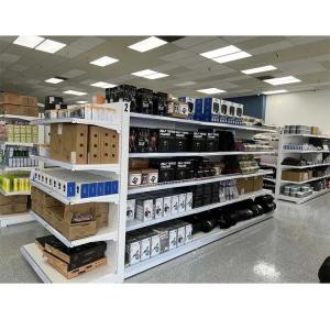 European And American style customer feedback pictures supermarket shelves