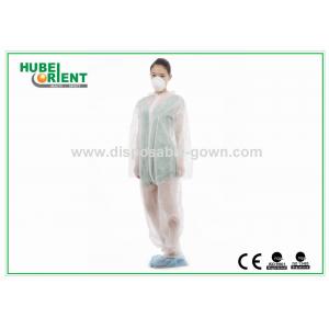 China 工場使用のためのフード/Feetcoverのない防水白く使い捨て可能な防護服 supplier