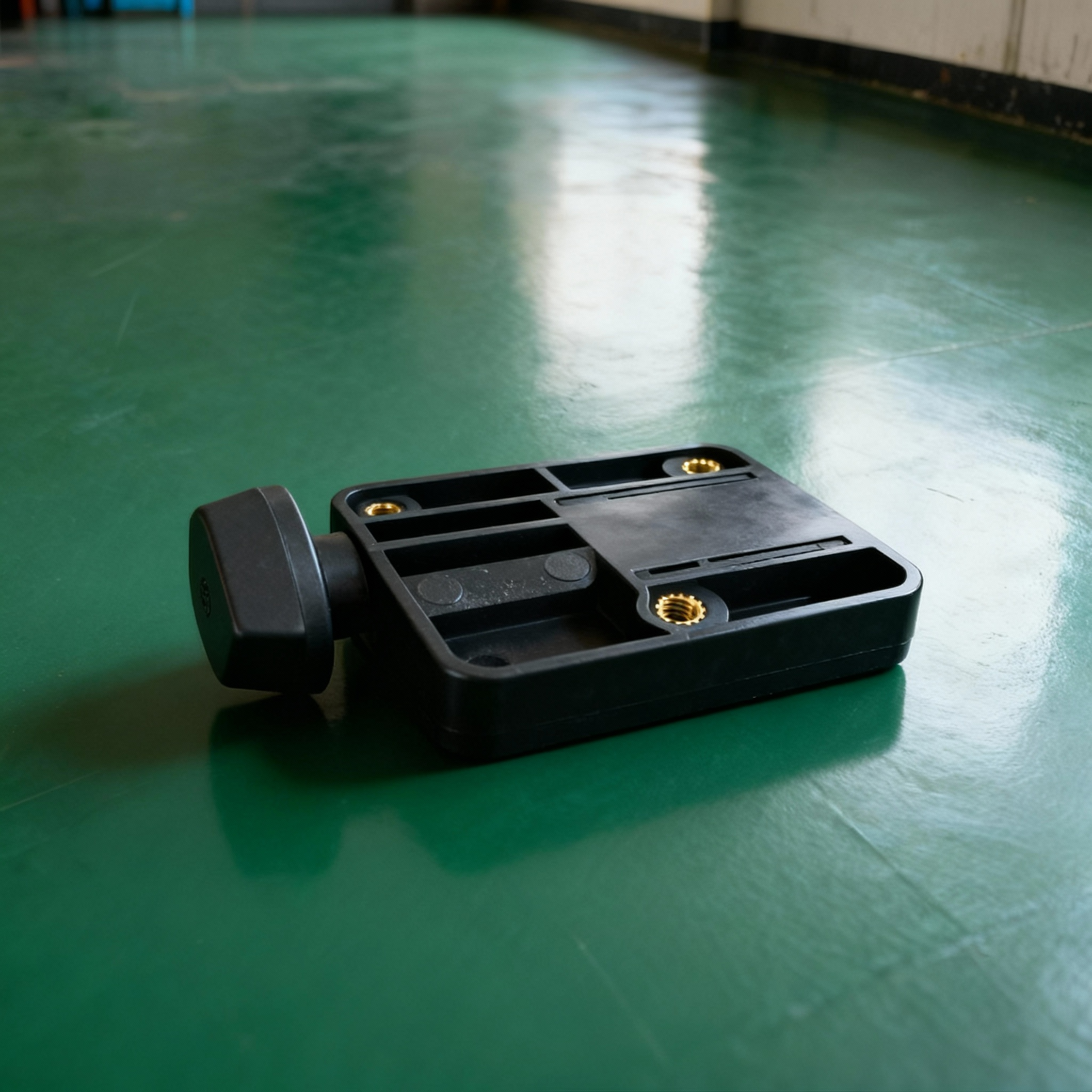 China Customizable Size Precision Overmolding Insert Molding with Hot Runner/Cold Runner for Metal Brass Insert wholesale