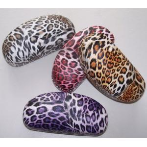 Fashionable sunglasses cases with leopard leather