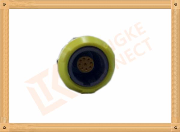 Plastic Female 9 Pin Circular Push Pull Connectors Round Self Locking