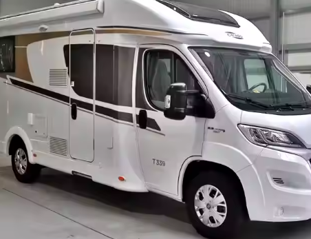 China Panneaux lisses et plats en plastique renforcé de fibre de verre pour camping-cars et camions frigorifiques légers wholesale