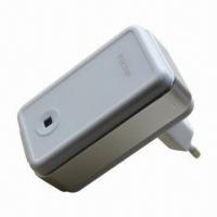 Parmp Dual Use Charger white, Input of 110 to 240V AC, 50/60Hz