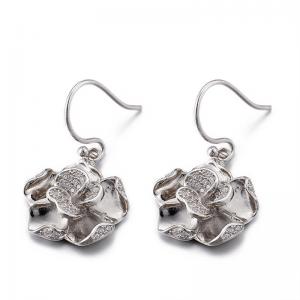 China AAA Cubic Zirconia Flower Earrings 5.41g Sterling Silver Flower Stud Earrings supplier