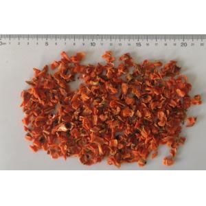 China Feed Grade Dried Carrot Chips Orange Color With Dry Cool Place Storage supplier