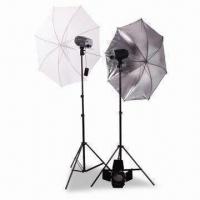 Professional Studio Lighting Kit, Easy to Carry, with Plug-in Type Flash Tube
