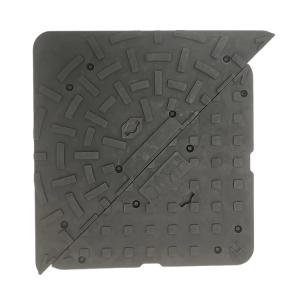 China large rubber mats rubber gully grating triangular cover embedded with 5 mm steel plate supplier