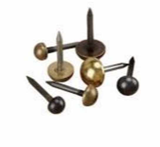 China Meubles décoratifs en laiton canapé ongles avec tête de capuchon et charpente lisse Standard DIN supplier