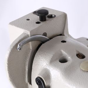 China Machine à coudre de contrat de moteur pas à pas, machine à coudre de monogramme pour le matériel différent d'épaisseur supplier