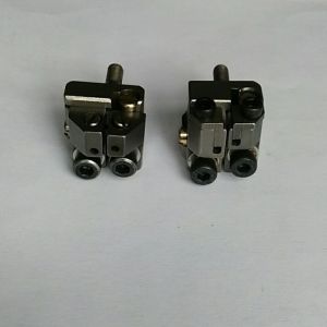 China High-Strength Alloy Steel Needle Clamp for Zipper Machine with Temperature Resistance -20°C to 80°C and Precision ±0.01 mm wholesale