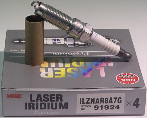 FORD DS7G-12405-BA NGK Spark Plug ILZNAR8A7G Performance Enhancement​