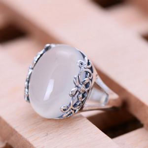 Thai Sterling Silver Ring with White Chalcedony Vintage Style Women Ring (040191)