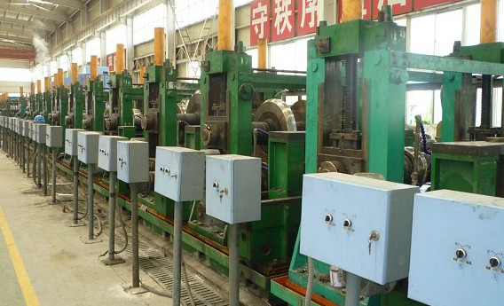 220v C Purlin Cold Roll Forming Machine Steel Specialized For Section