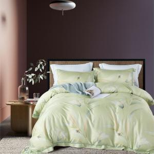 China Stylish Tencel Bedding Sets 230 TC Colorful Eco Friendly Massage Bed Sheets 4 Pcs supplier