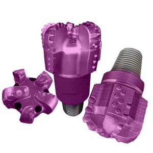 China PDC de acero de alto manganeso perforación bit Petróleo campo de perforación bites cuadrado Taper API PDC perforación bit wholesale